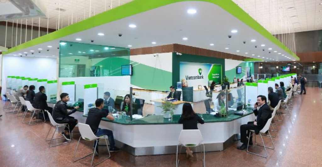 phí nộp tiền vào tài khoản vietcombank